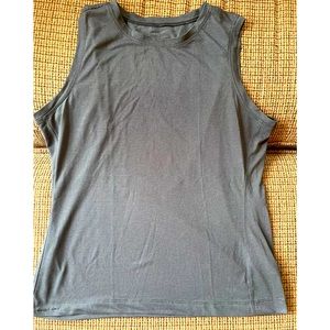 Columbia Sportswear Womens OmniDry Titanium Sleeveless Charcoal Top Large - EUC!